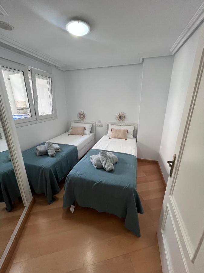 Gatu Premium Villa Turquesa Playa Y Parking Cádiz Exterior foto